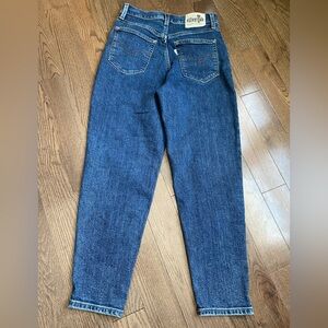 Levi’s Silver Tab High Rise Mom Jeans Size 27